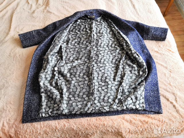 Продам пальто (шерсть 80) Продам пальто (шерсть 80)