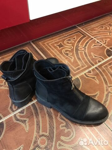 Осенние ботинки женские