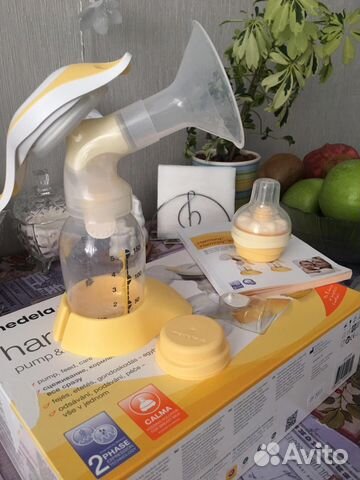 Молокоотсос Medela ручной Harmony+ соска Calma Молокоотсос Medela ручной Harmony+ соска Calma