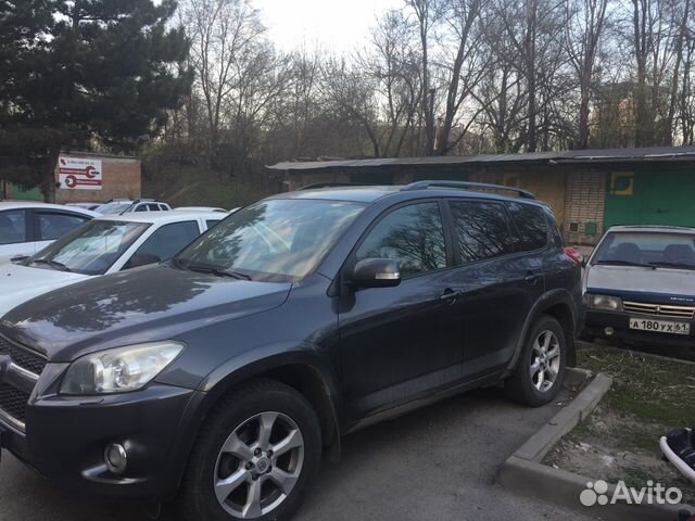 Toyota RAV4 2.4 AT, 2010, 179 000 км