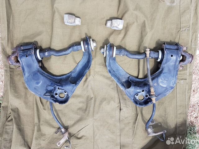 Рычаги подвески передние верхние Рычаги подвески передние верхние