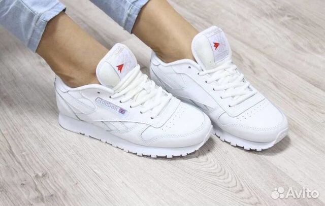 Кроссовки женские Reebok Кроссовки женские Reebok