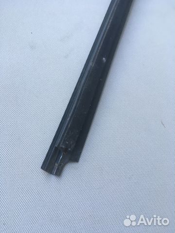 Toyota Camry 20 1997-2001 бархотка перед лев двери Toyota Camry 20 1997-2001 бархотка перед лев двери