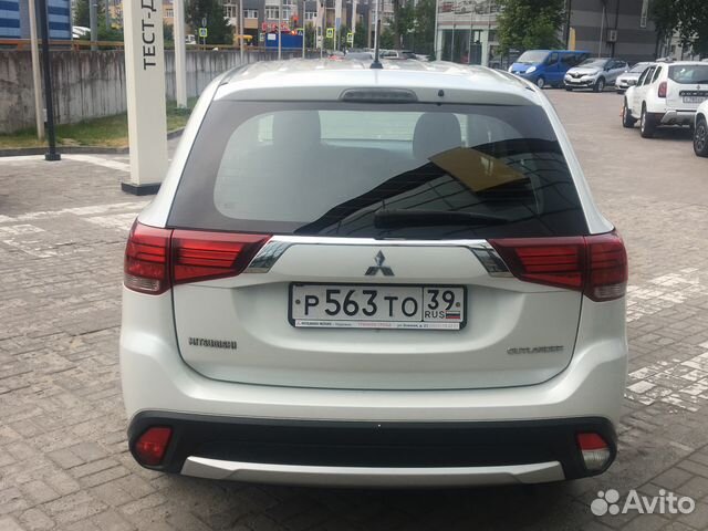 Mitsubishi Outlander 2.0 CVT, 2015, 58 000 км