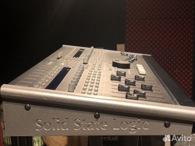 Пульт SSL Nucleus (Midi-контроллер) Пульт SSL Nucleus (Midi-контроллер)