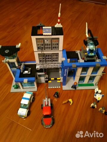 Lego City Полицейский участок Lego City Полицейский участок