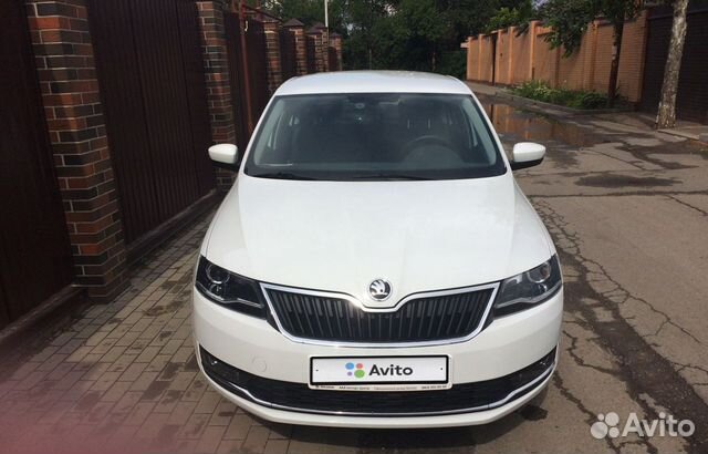 Skoda Rapid 1.6 AT, 2018, 12 000 км