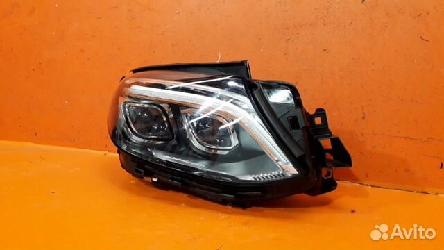 Фара правая Mercedes M-Class / Gle-Class W166 Фара правая Mercedes M-Class / Gle-Class W166