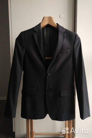 Школьный костюм для мальчиков новый