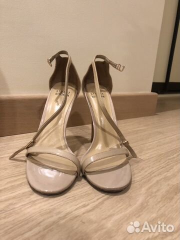 Босоножки Stuart weitzman Босоножки Stuart weitzman