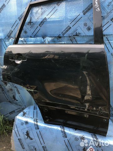 Задняя правая дверь Suzuki Grand Vitara