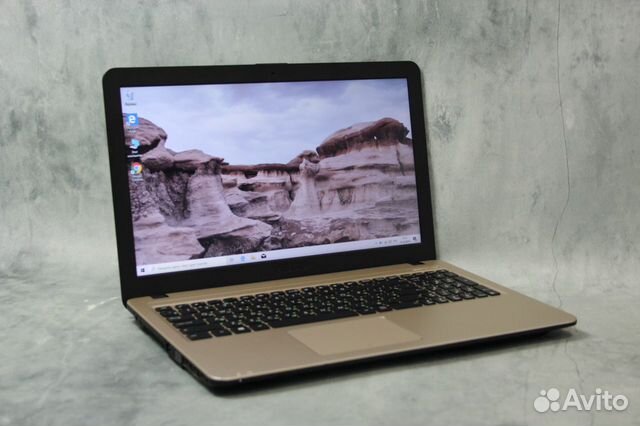 Игровой ноутбук Asus i5/GeForce 940M/8GB/1000GB