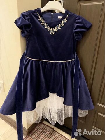 Нарядное платье