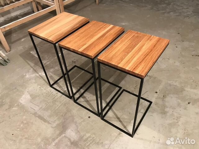 Прикроватный столик