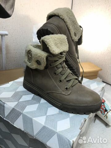 Ботинки женские