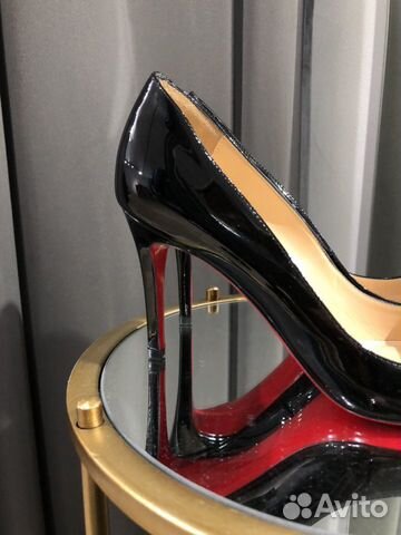 Туфли Christian Louboutin оригинал Туфли Christian Louboutin оригинал