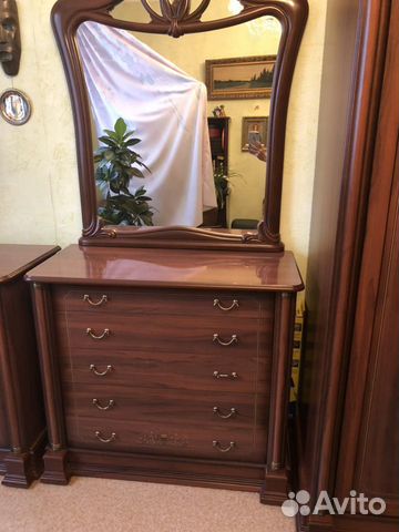 Зеркало от комода