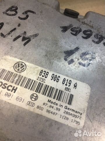 Блок управления двигателем VW Passat 97-00 1,9 AJM Блок управления двигателем VW Passat 97-00 1,9 AJM