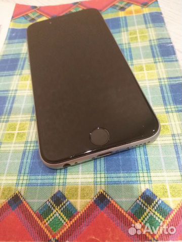Телефон iPhone 6s 64 g