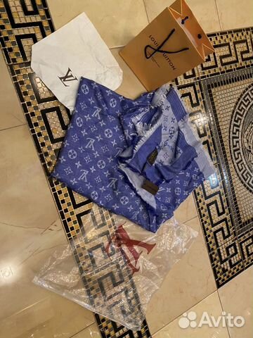 Платок Louis Vuitton Платок Louis Vuitton
