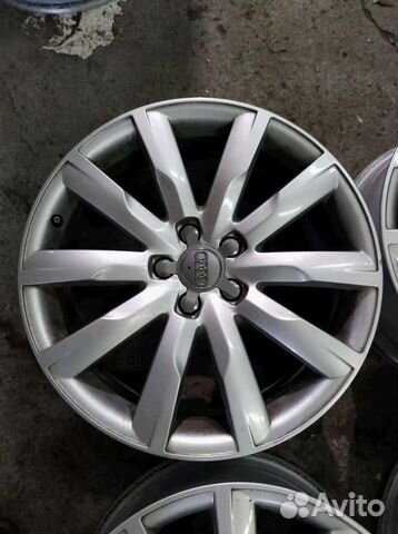 Диски бу оригинал R19 LU на Audi
