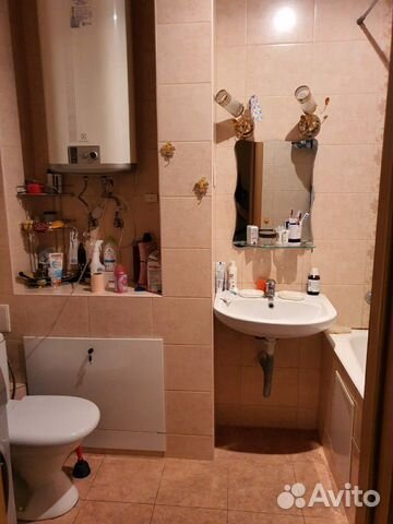 2-к квартира, 65 м², 3/6 эт.