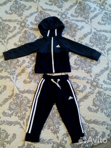 Костюм адидас оригинал на 2 года Костюм адидас оригинал на 2 года