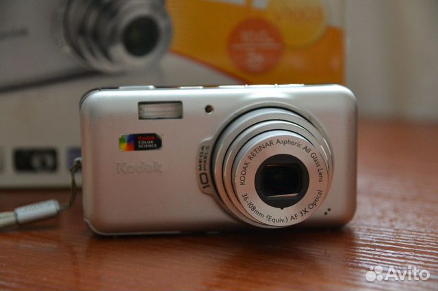 Цифровой фотоаппарат Kodak EasyShare V1003 Цифровой фотоаппарат Kodak EasyShare V1003