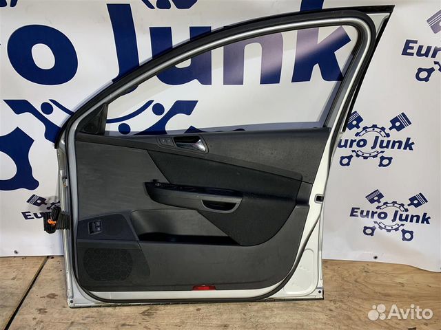 Дверь передняя правая VW Passat B6 Серебристый