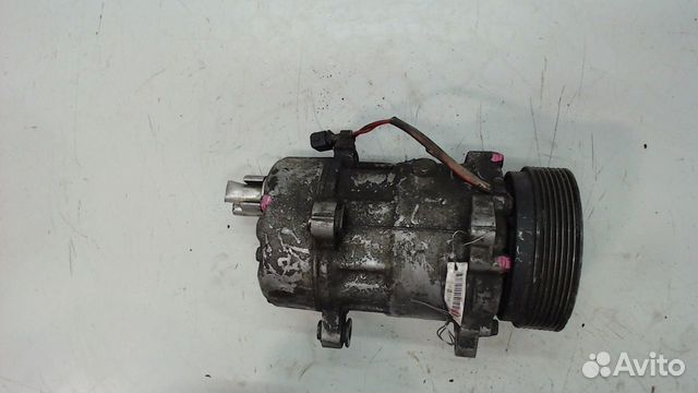 Компрессор кондиционера Volkswagen Passat 4, 1996 Компрессор кондиционера Volkswagen Passat 4, 1996