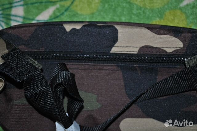 Сумка на пояс Eastpack Doggy новая