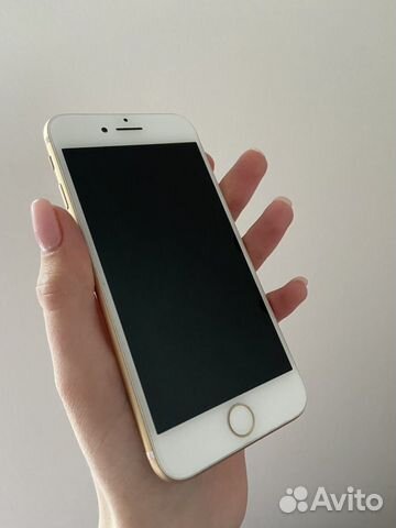 Телефон iPhone 7 Телефон iPhone 7