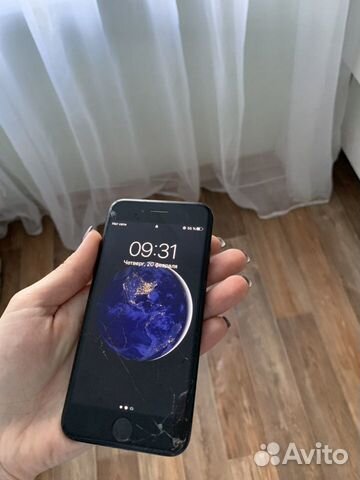 Телефон iPhone Телефон iPhone