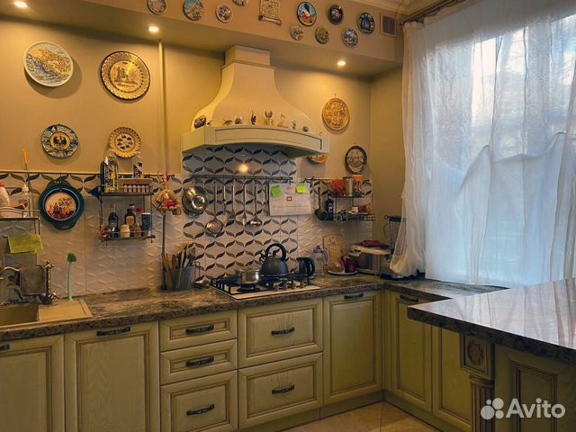 3-к квартира, 95 м², 1/5 эт.