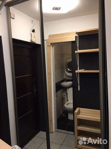 1-к квартира, 42 м², 1/9 эт.