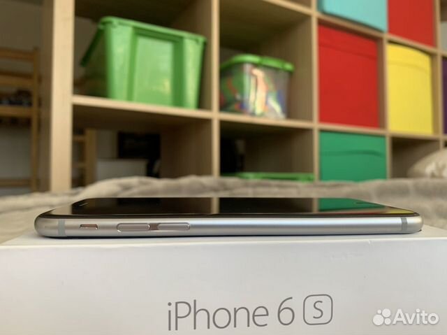 Телефон iPhone 6s 32 гб