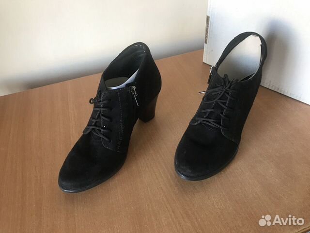 Новые женские ботинки Новые женские ботинки