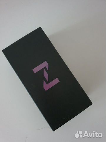 Телефон samsung Galaxy Z Flip аметист новый Телефон samsung Galaxy Z Flip аметист новый