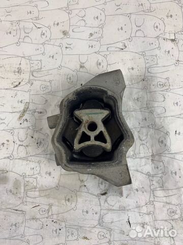 Опора двс нижняя Volvo S60, S80, XC60, XC70 Опора двс нижняя Volvo S60, S80, XC60, XC70