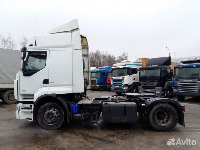 Тягач Renault Premium 440 2011 год Рено Премиум Тягач Renault Premium 440 2011 год Рено Премиум
