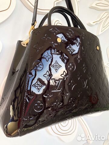 Louis Vuitton Montaigne MM цвет Amarante Кожа Mono Louis Vuitton Montaigne MM цвет Amarante Кожа Mono