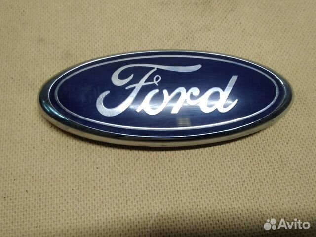 Эмблема на крышку багажника Ford Focus 1998-2002