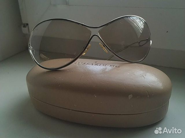 Очки солнцезащитные