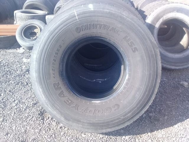 Грузовая шина бу 445 75R22,5 Goodyear из Германии Грузовая шина бу 445 75R22,5 Goodyear из Германии