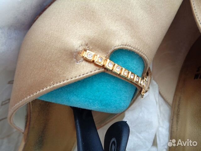 Туфли нарядные Stuart Weitzman р. 39,5 Туфли нарядные Stuart Weitzman р. 39,5