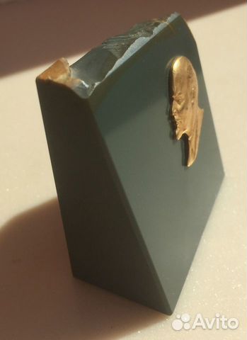 Винтаж: Барельеф В.И.Ленина, латунь, камень Винтаж: Барельеф В.И.Ленина, латунь, камень