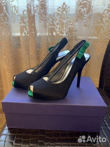 Туфли Stuart Veitzman