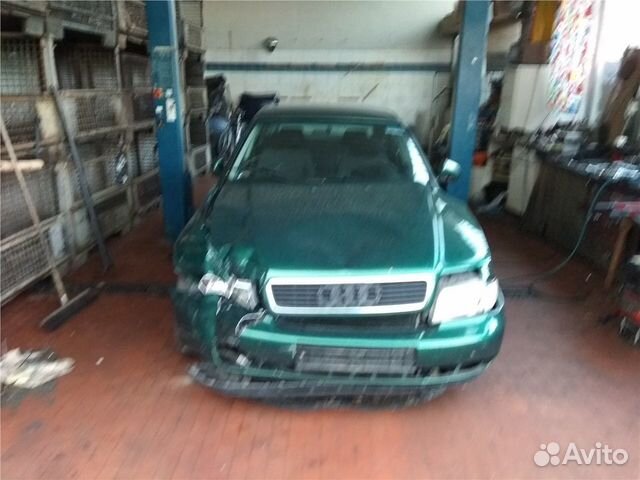 Разбор на запчасти Audi A4 (B5) 1994-2000 Разбор на запчасти Audi A4 (B5) 1994-2000