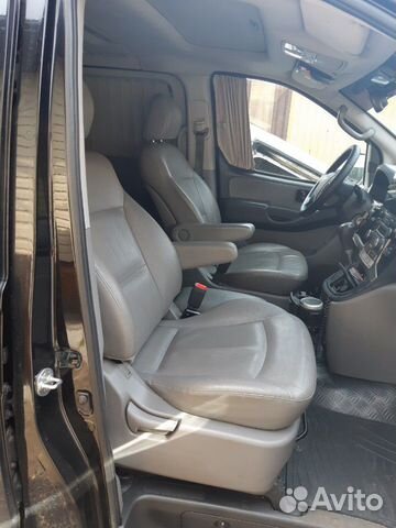 Хёндэ Гранд Старекс Сиденья Салон