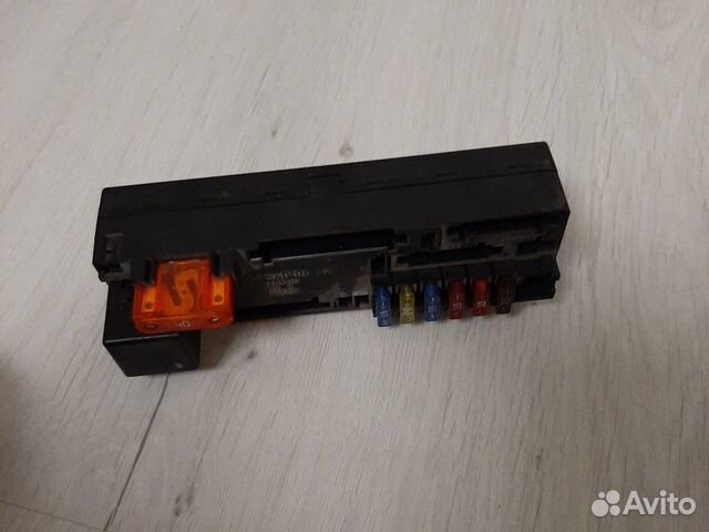 Блок предохранителей mercedes A0005400072 Блок предохранителей mercedes A0005400072